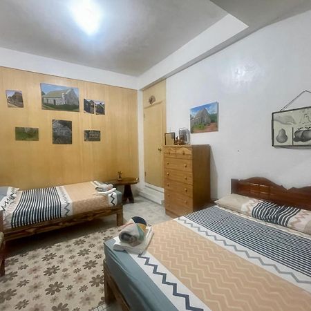 Anvel Homestay Basco Exterior photo